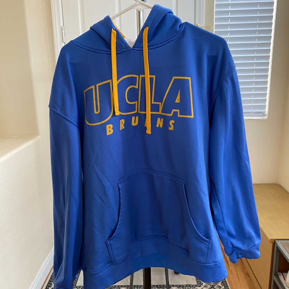 Rivalry threads 91 pullover size large